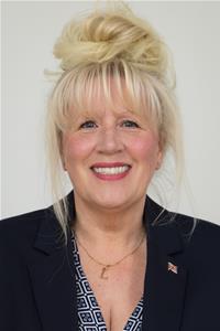 Profile image for Linda Danks CC